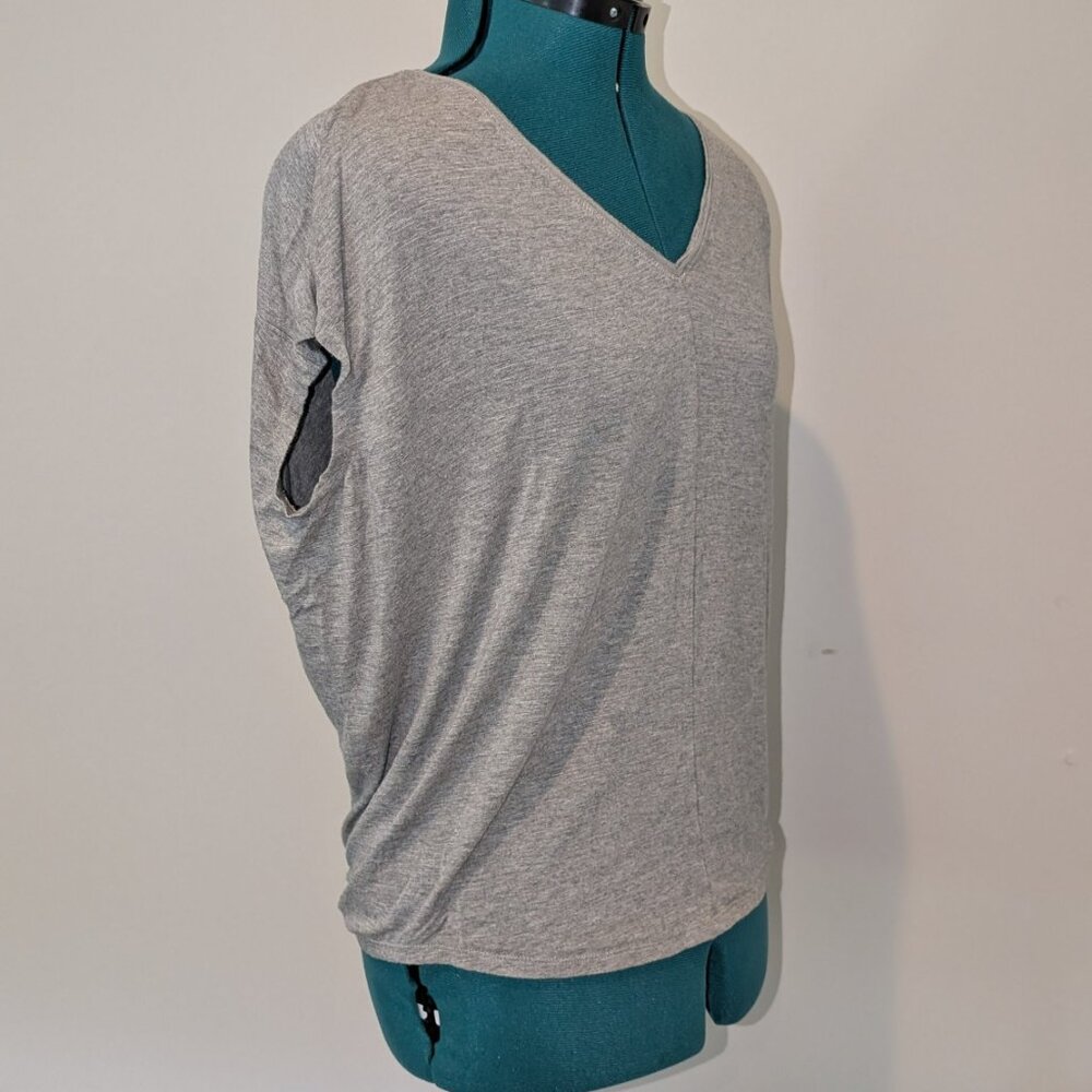 WHBM Grey V-neck T-shirt, Size S